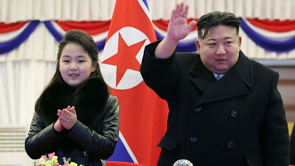 韩媒爆料：金正恩之女金主爱正接受接班人培训