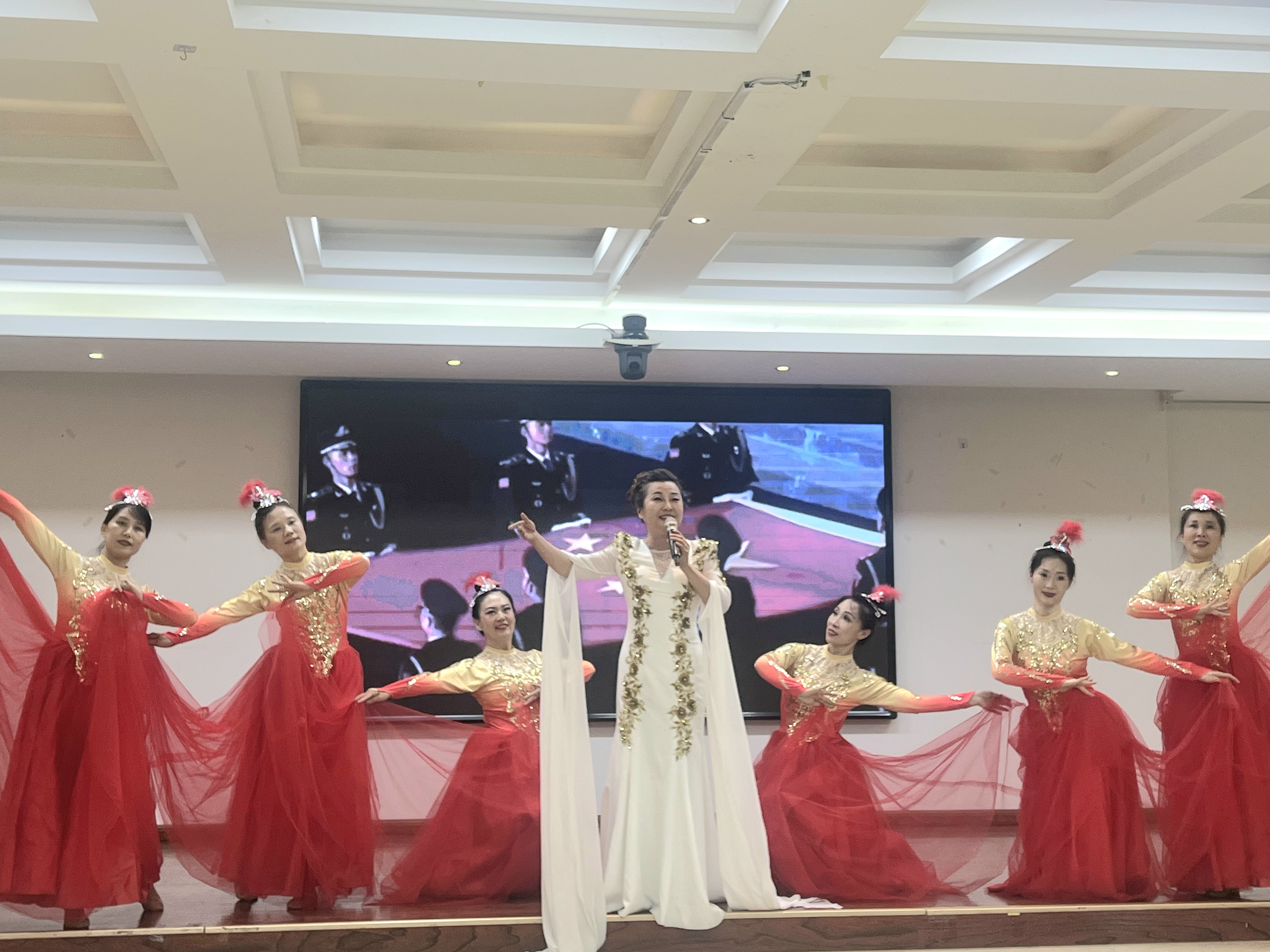 “红色基因 薪火相传”青岛市红色文艺进军营演出活动成功举办