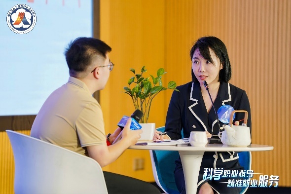 佛山举办省内首场“职业指导师”职业技能竞赛