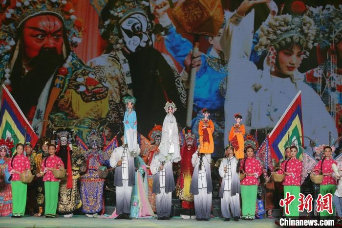 2024年中国秦腔优秀剧目会演在西安开幕。陕西省文化和旅游厅供图
