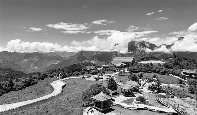 拉尕山景区　（舟曲县文体广电和旅游局供图）