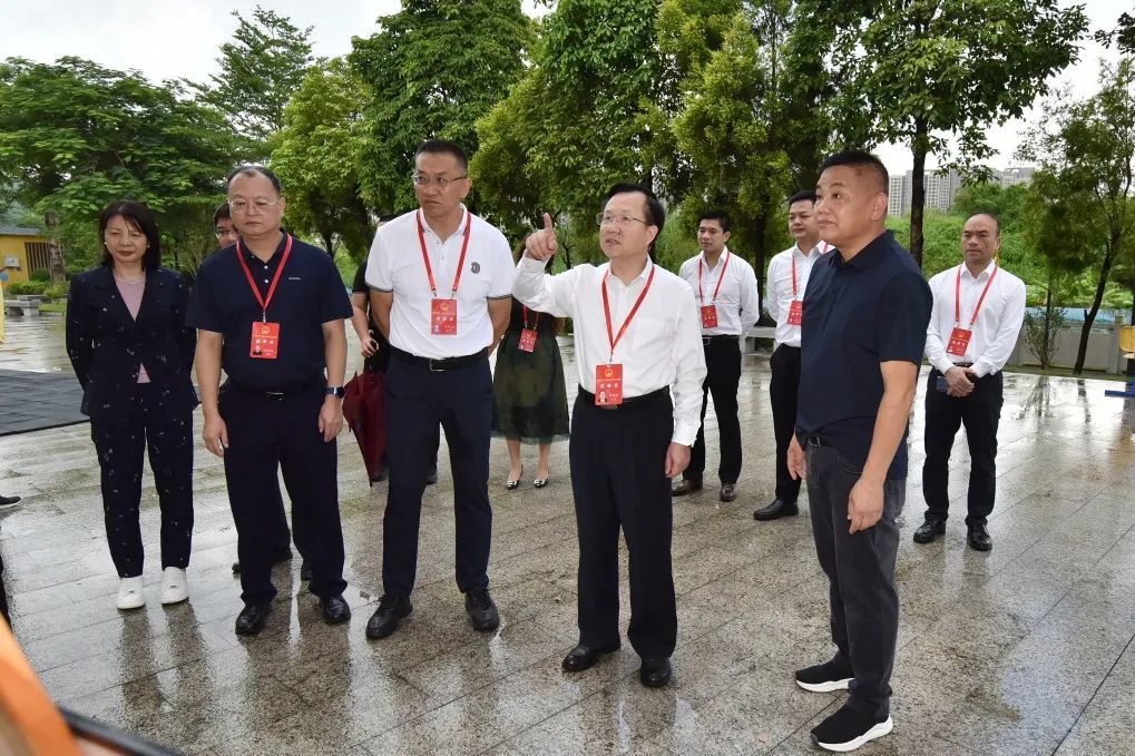 郑建民到南城街道开展"更好发挥人大代表作用"主题活动