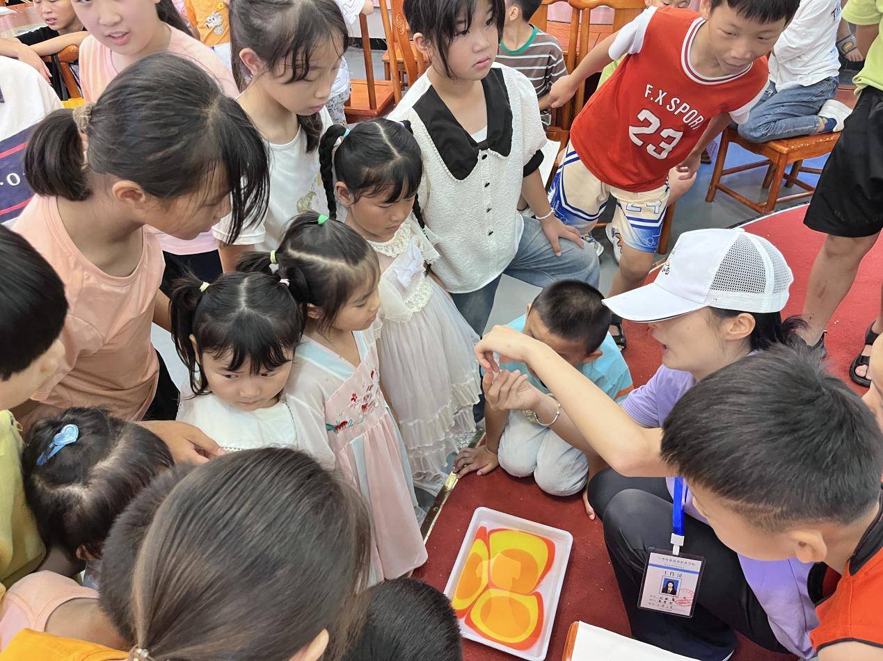 江西旅游商贸职业学院：“情”满乡村