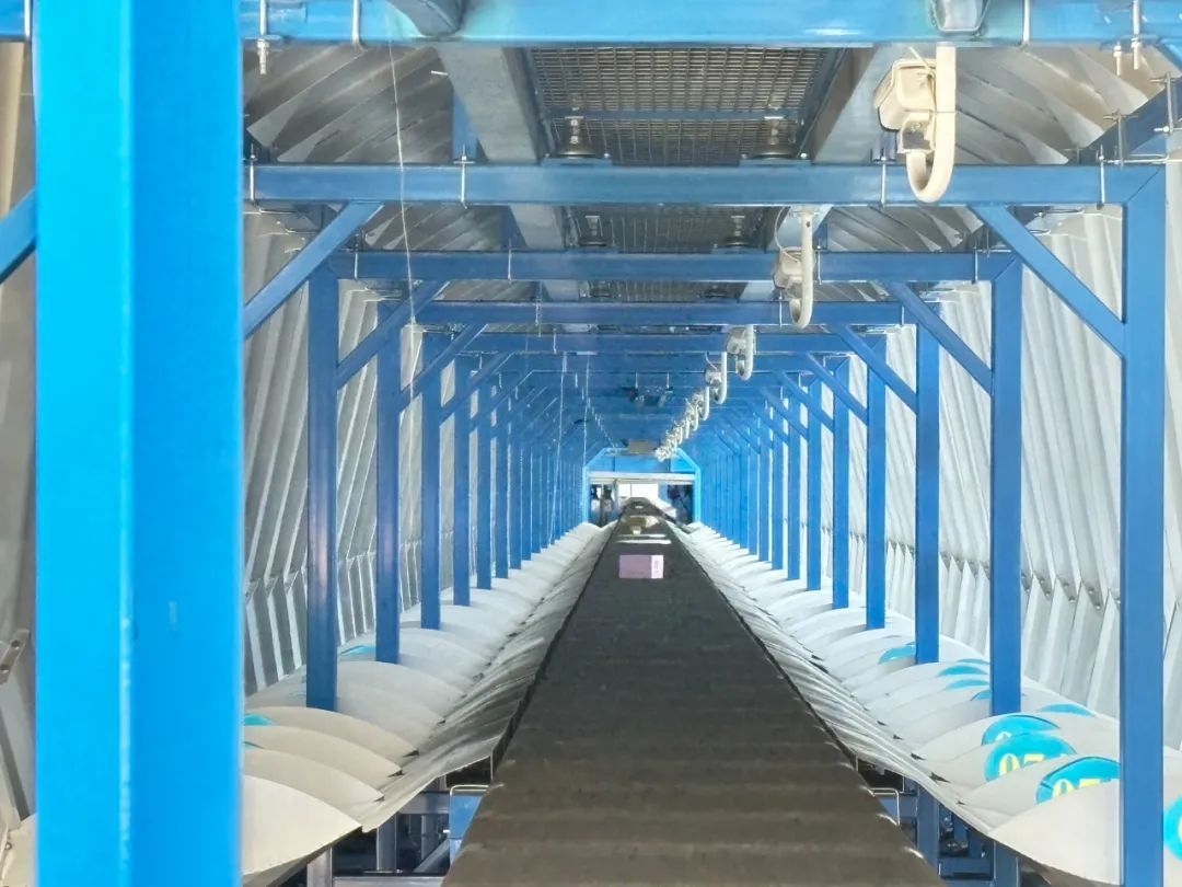 横峰:小县城崛起大物流(图)