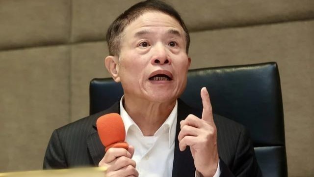 臺當局“NCC”爭議官員強行延任，藍營諷：老鼠上燈臺偷油吃