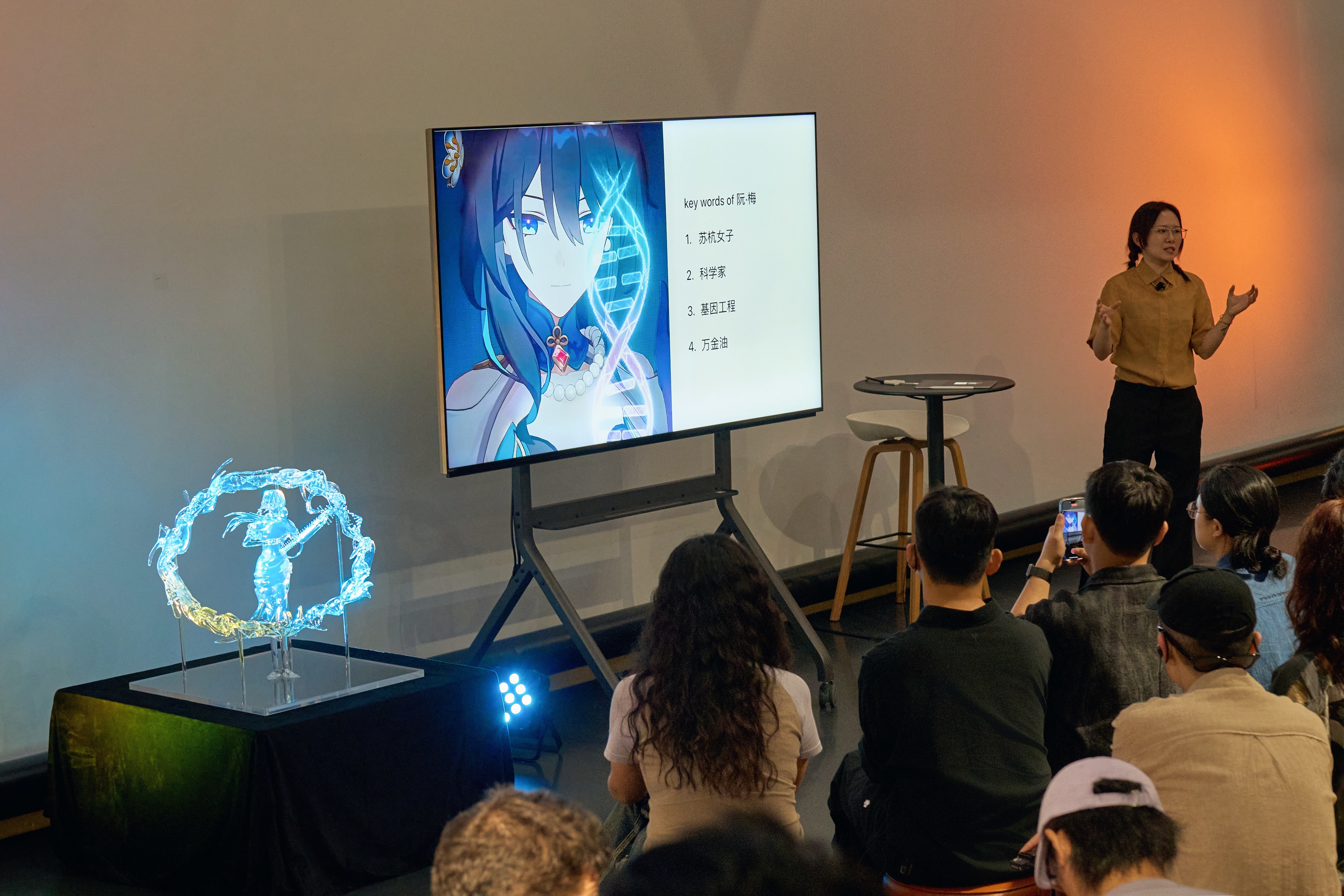 设计师刘海榭分享:用iPad上进行“崩坏:星穹铁道”阮·梅角色二创