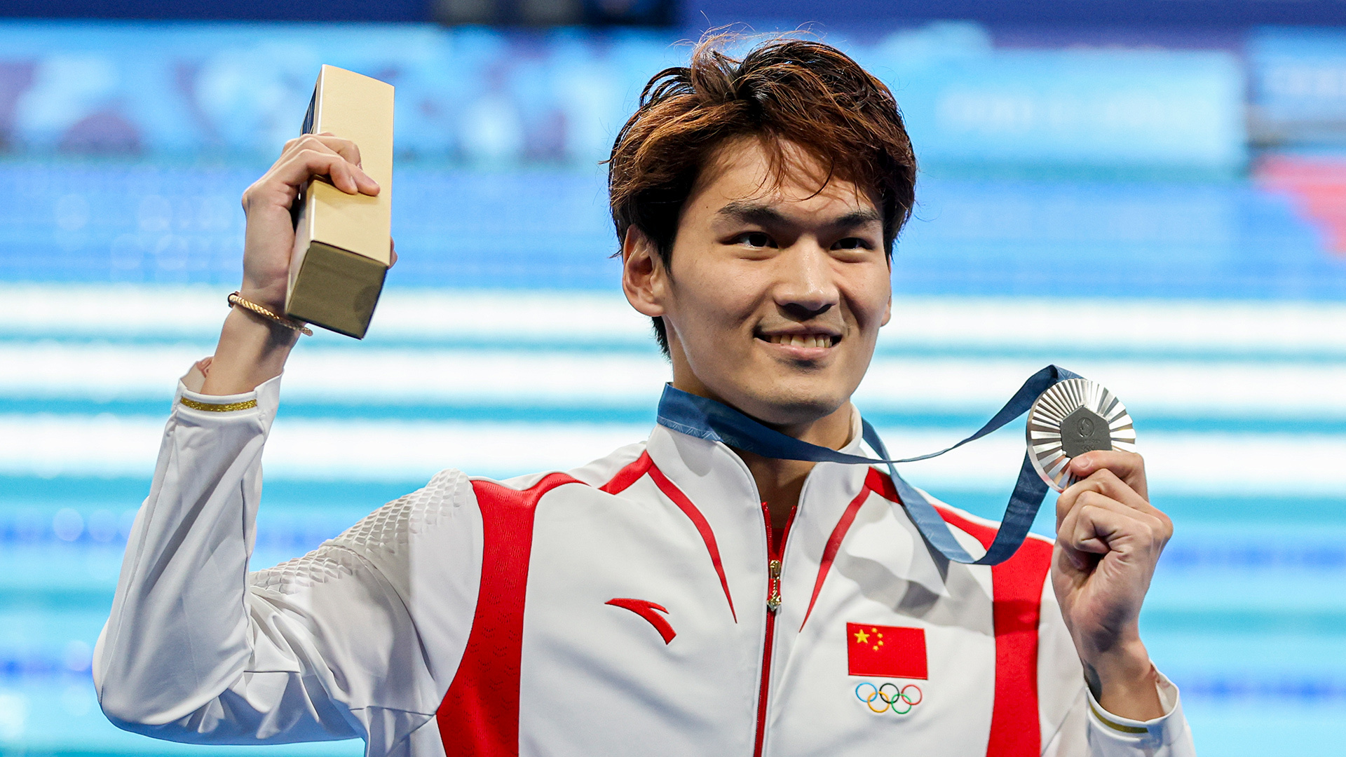 徐嘉余放弃200米仰泳预赛好好准备接力赛