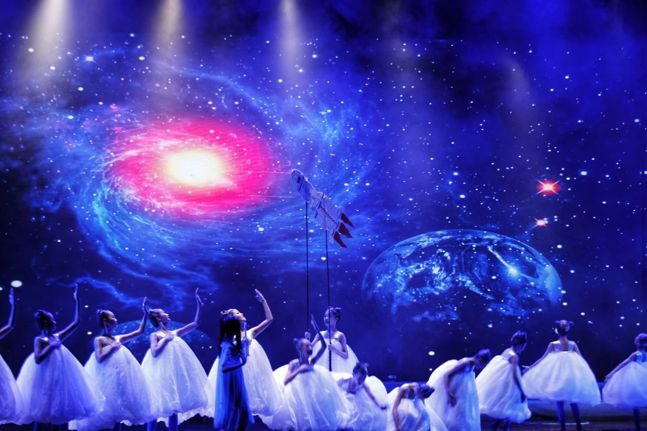 “美育金星”加冕！福田原创舞蹈《星梦》点亮国家级舞台