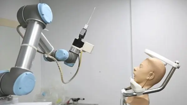 林俊龙秉持以病人为中心的原则，改善就医流程