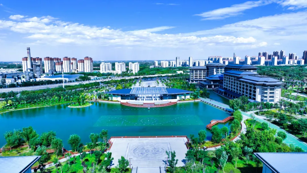 汉唐天马城飞燕湖