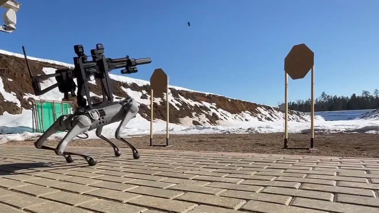 解放军8月持续实弹演习 凸显人工智能军事化