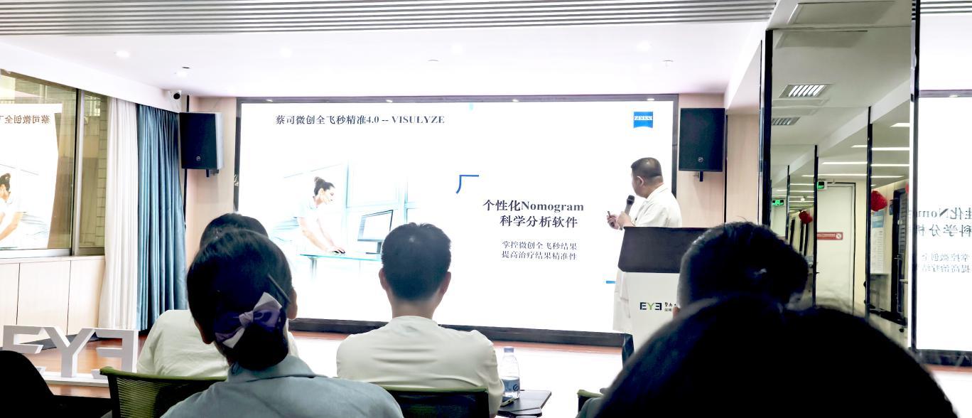 △常征院长现场开展科普讲座