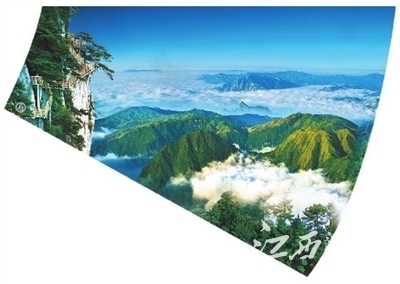 宜春市依托优良生态环境大力发展“生态+大健康”产业，把明月山的绿水青山转化为富民兴业的金山银山。