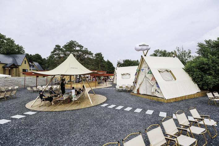 净月潭朝夕水岸露营地。