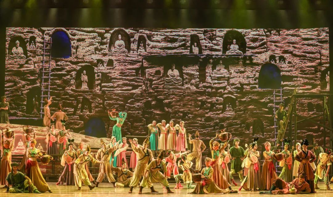 大型舞剧《大梦敦煌》“七夕”特别专场在兰州音乐厅倾情上演