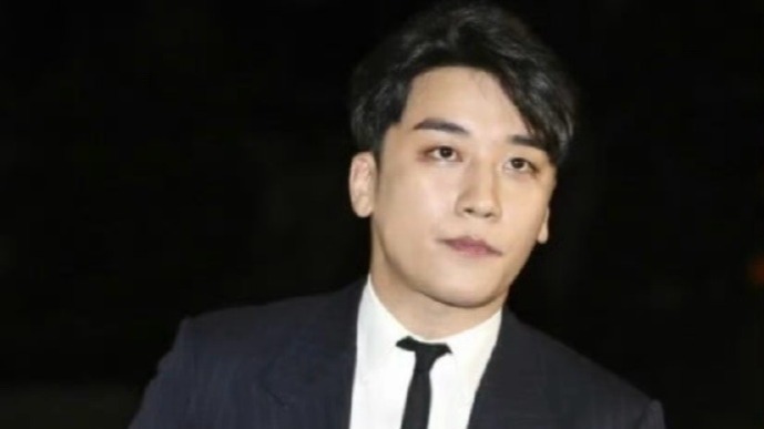 李胜利就提及权志龙道歉：太沉醉于当时的气氛而非本意提及前成员封面图