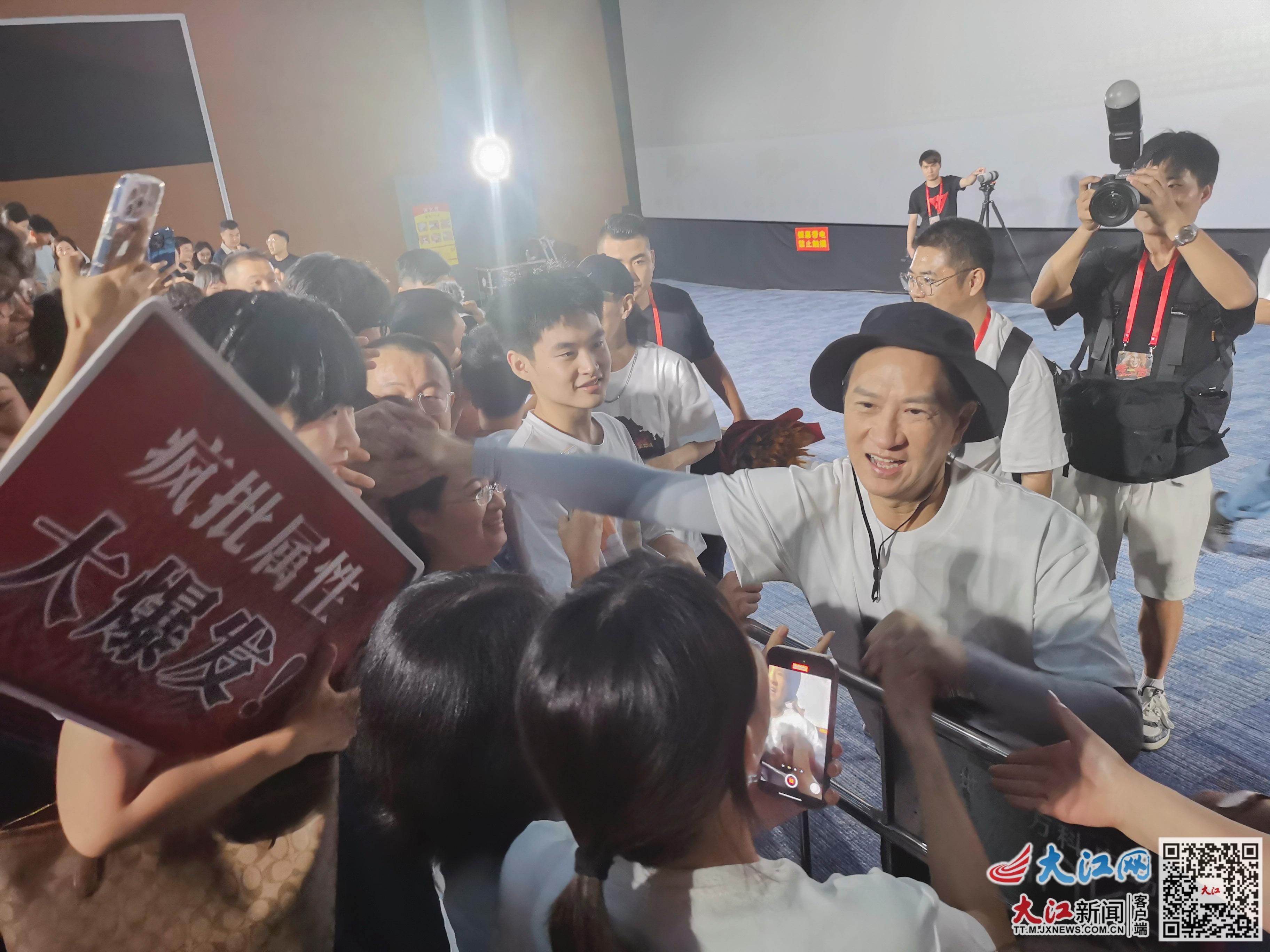 重生海报演员(重生海报赵子琪)（重生 海报）