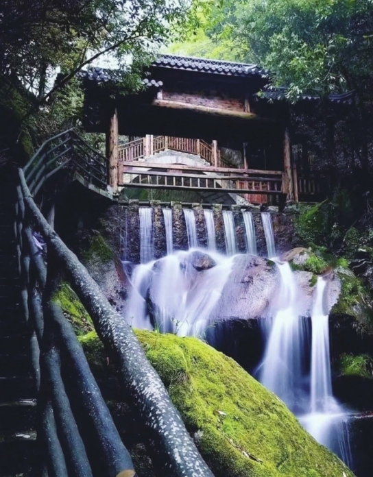 吉安安福：诗意羊狮慕