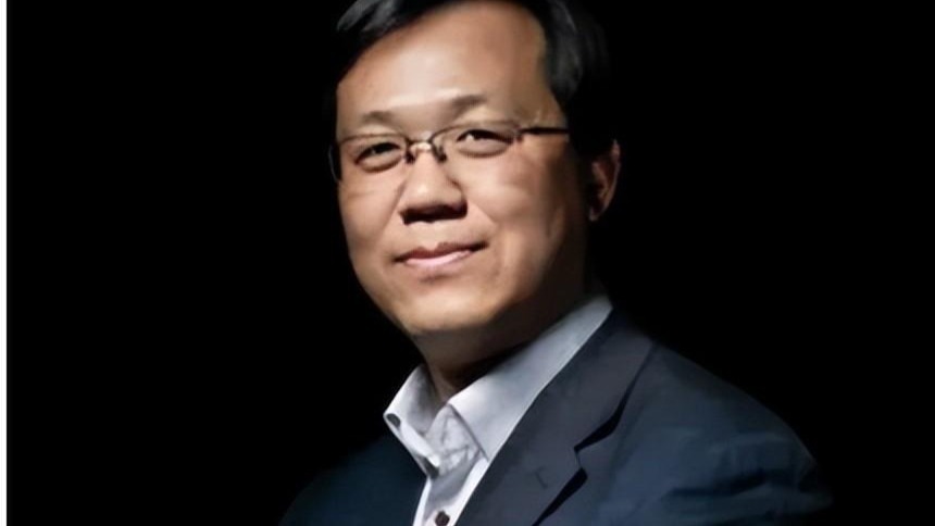 “娱乐圈第一狗仔”卓伟爆出的惊天大瓜，个个轰动，次次实锤封面图