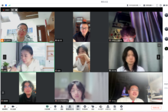 成员们召开线上会议