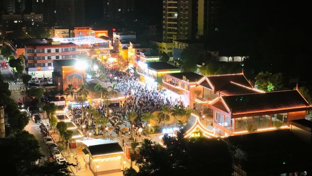 超两万人次见证此次灯亮仪式