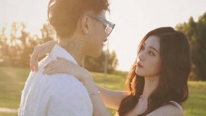 黄子韬在节目中许愿：和徐艺洋一生一世封面图