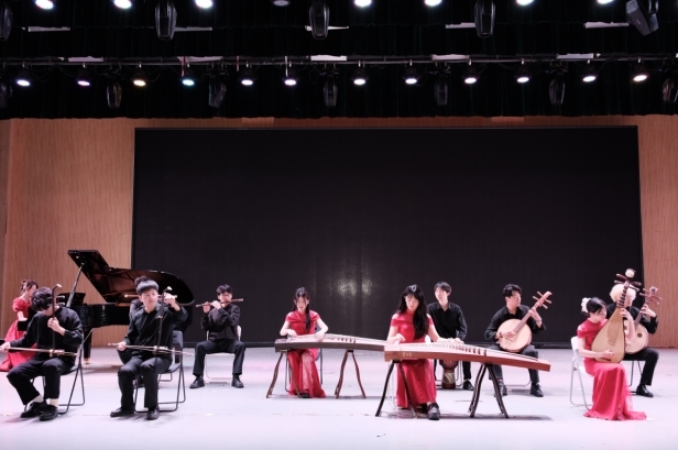 江西师大科技学院选送作品《敦煌新语》喜获全国第七届大学生艺术展演活动二等奖