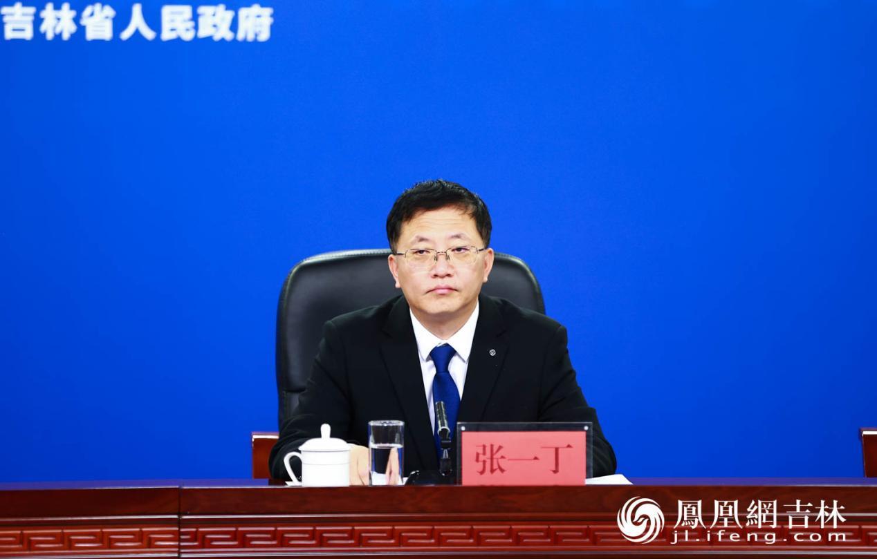 吉林省委宣传部副部长，省广播电视局局长，第十九届中国长春电影节组委会副主任张一丁介绍相关情况。