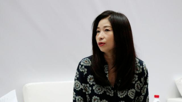 爱情小说女作家中，张小娴的少女感最强？本尊回应：那个是我的童心