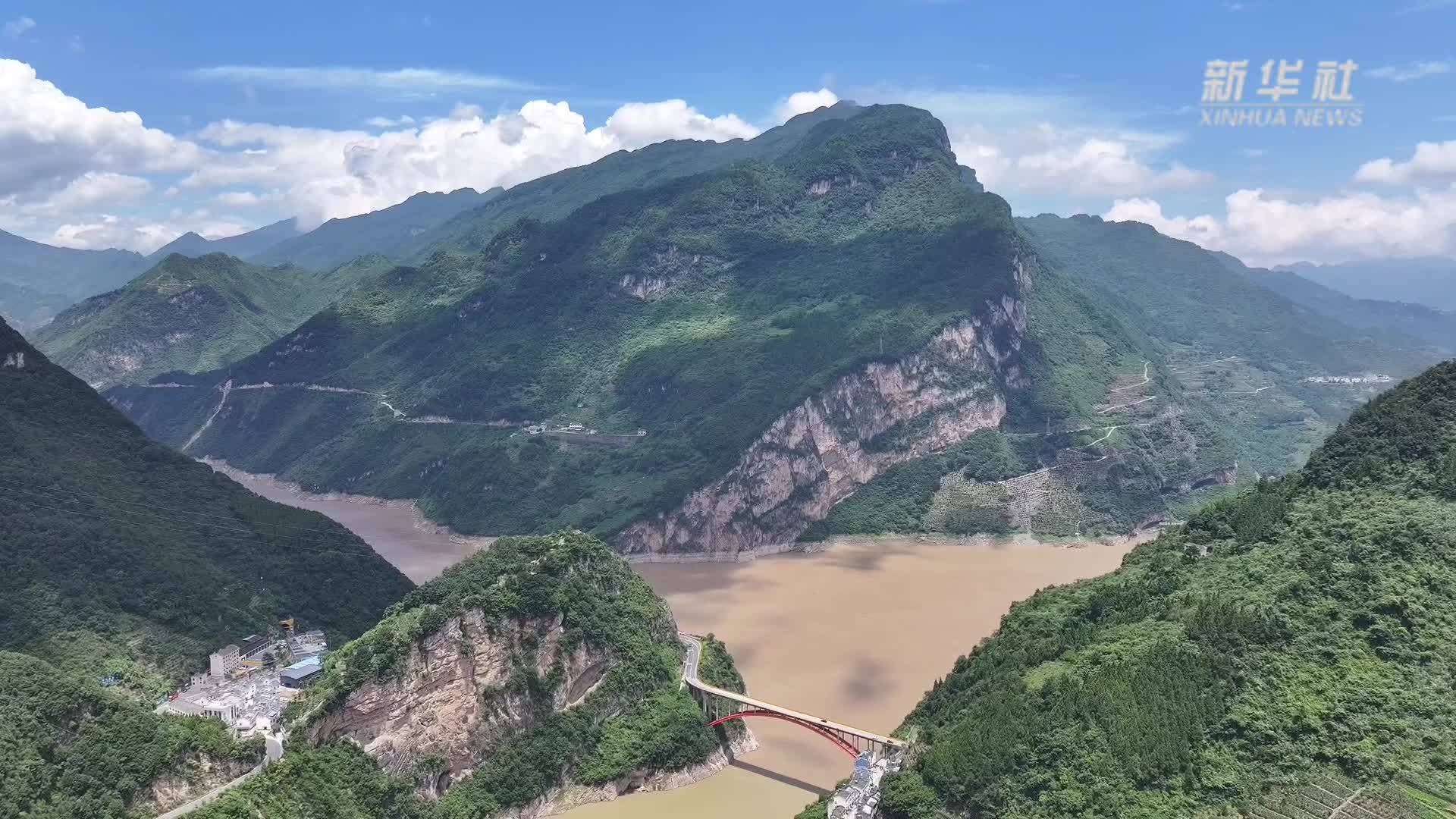 湖北宜昌：危岩“智”治 护航“黄金水道”