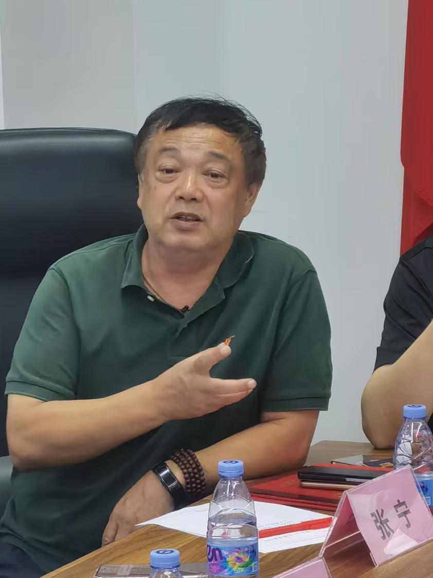 图说:研讨会上张宁专家发言。刘延春/摄影