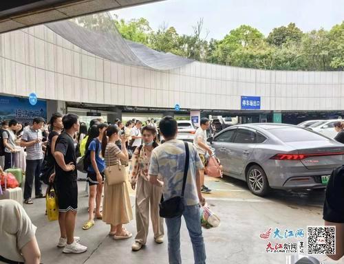 南昌西站临时网约车上车点