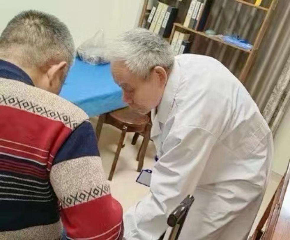 ed75494c8d12ae13a9f5ad3a264770f