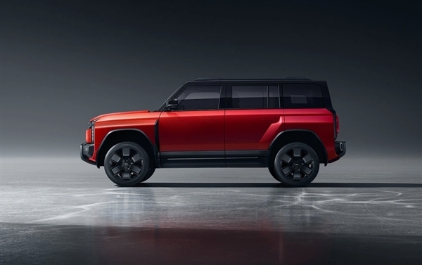 越野风纯电SUV 奇瑞iCAR 03T官图发布:经典红黑配