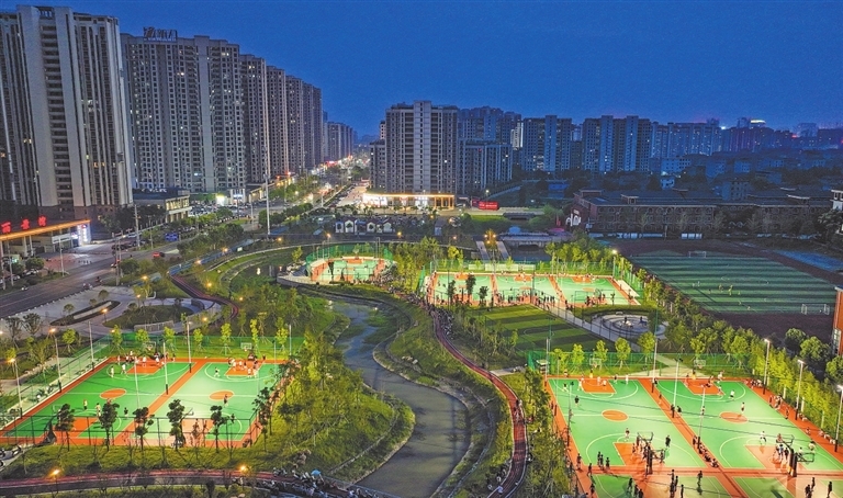 全民健身热潮背后的政策推动与城市公共设施建设