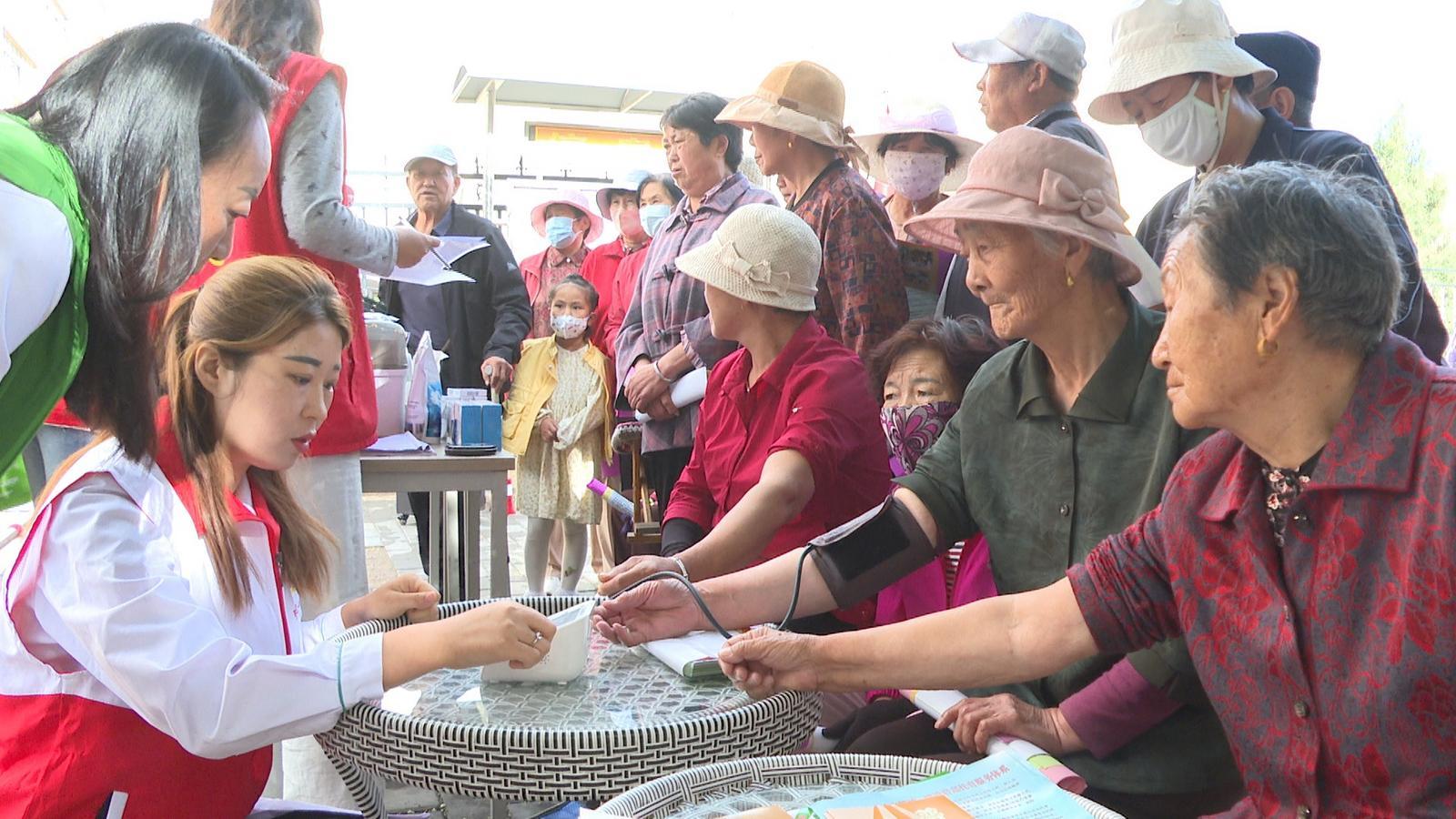 永昌"小板凳"宣讲接地气　让三中全会精神"声"入人心