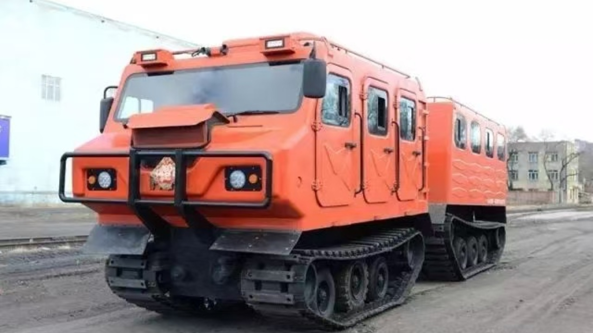 3吨蟒式全地形双节履带车