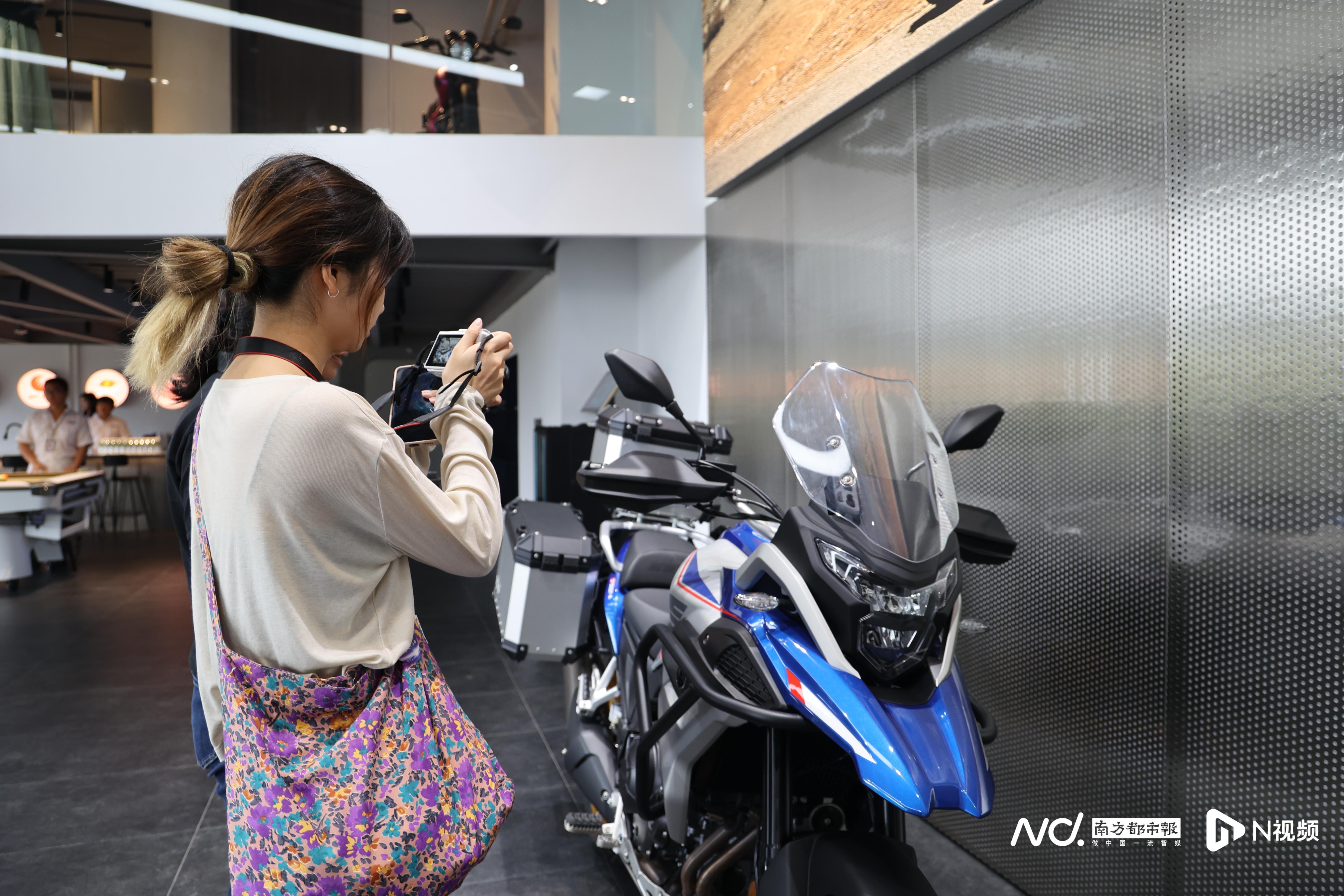 媒体记者探访江门市珠峰摩托车有限公司