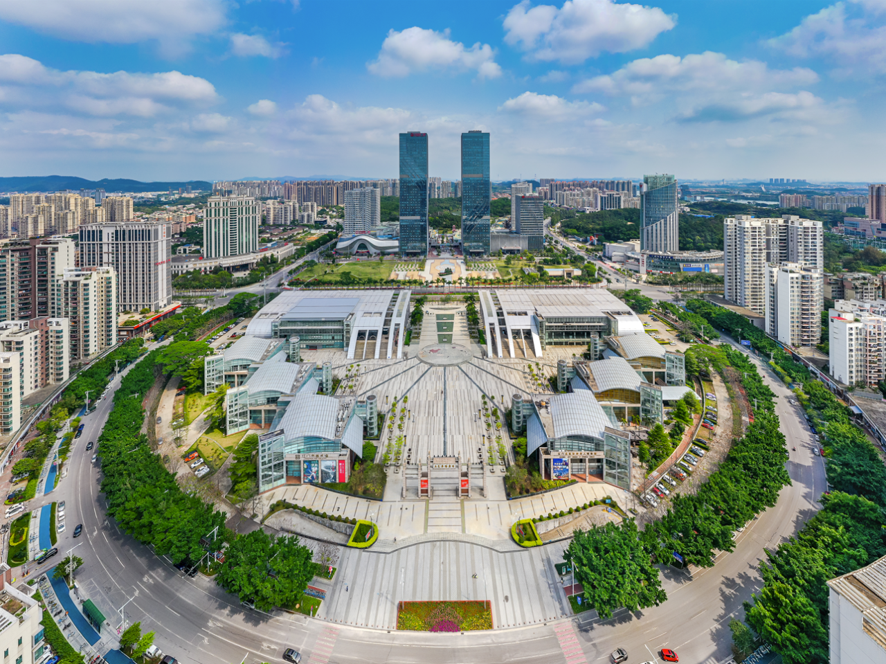 五邑华侨广场航拍图 李振江摄