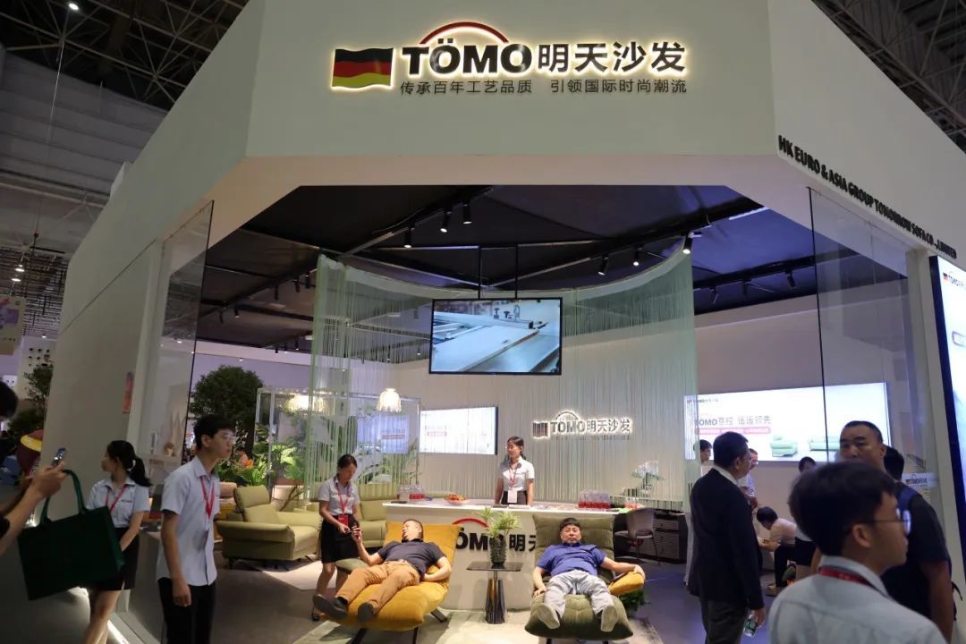 东莞“产地办展”再显魅力:2024国际设计周与名家具展盛况空前