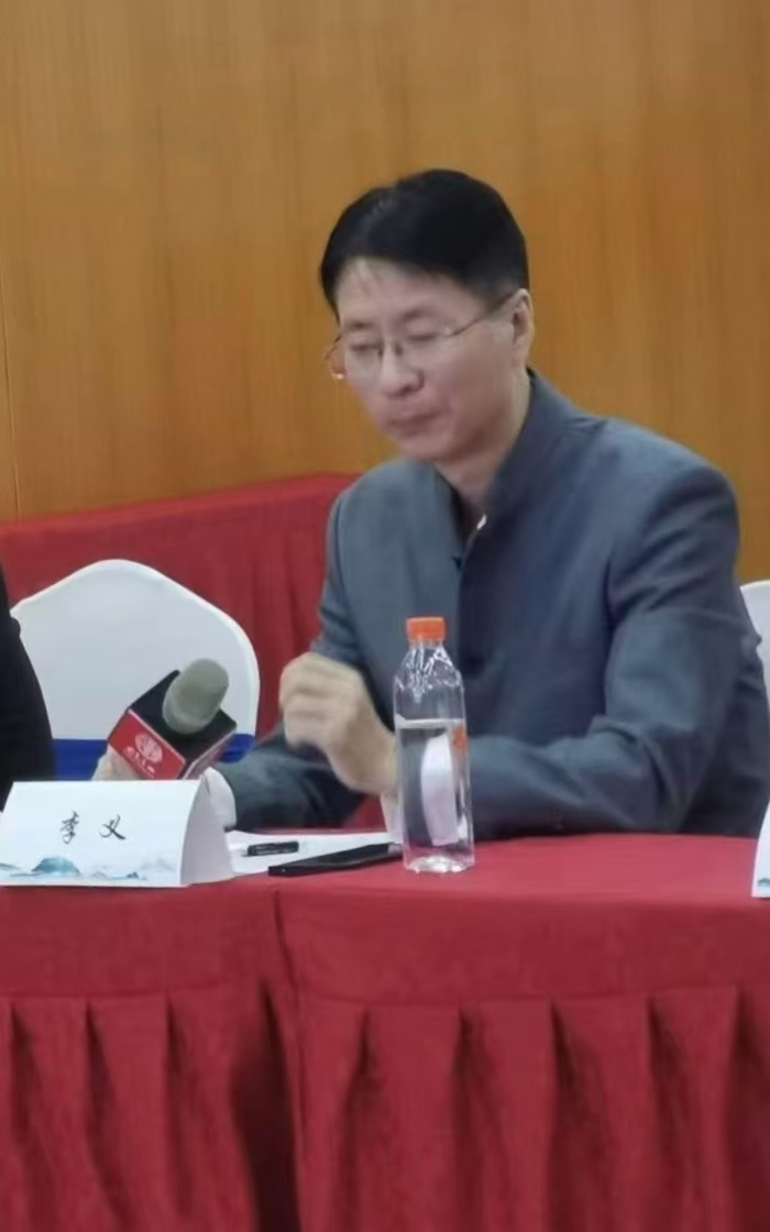 道“维”天下,“家”国情怀|艺术品产业高质量发展“三确一化”研讨会 暨世界青商产业发展深圳维家集团专家签约聘认仪式