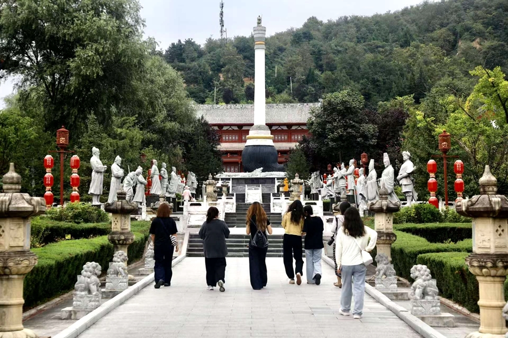 品周秦文化 瞰魅力宝鸡｜游九成宫观醴泉铭 在麟游“穿越隋唐”