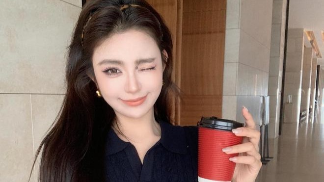 曝王思聪前任雪梨吸毒，炸裂行为曝光，离婚后疑勾引爆料人老公封面图