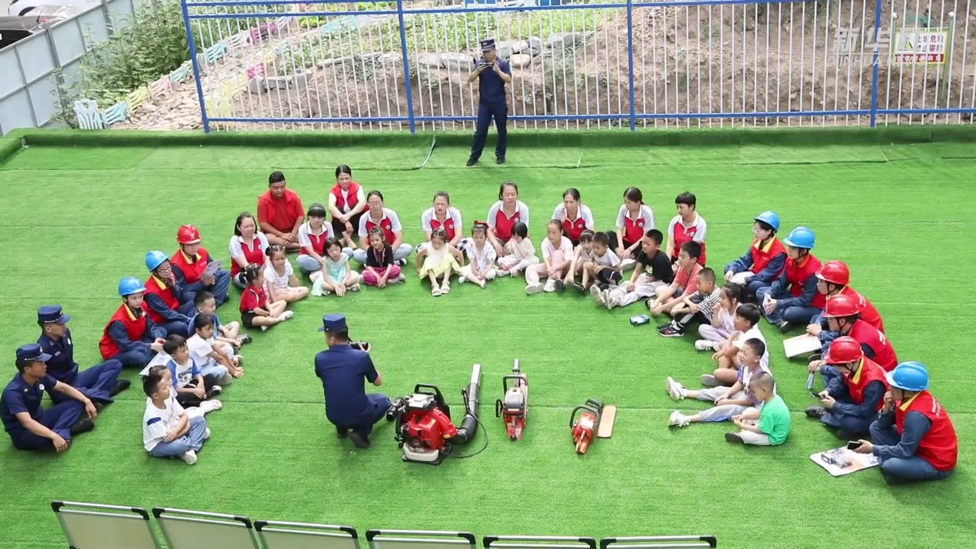 陕西宝鸡：“零距离”上好开学第一课