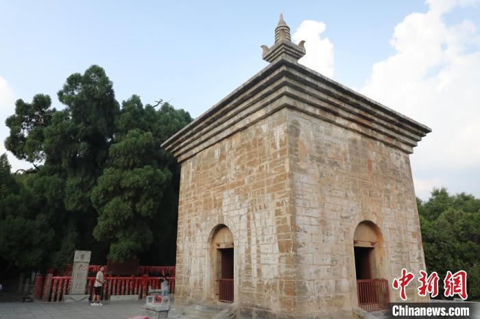 山东济南:《黑神话:悟空》取景地“猫猫寺”引游客打卡