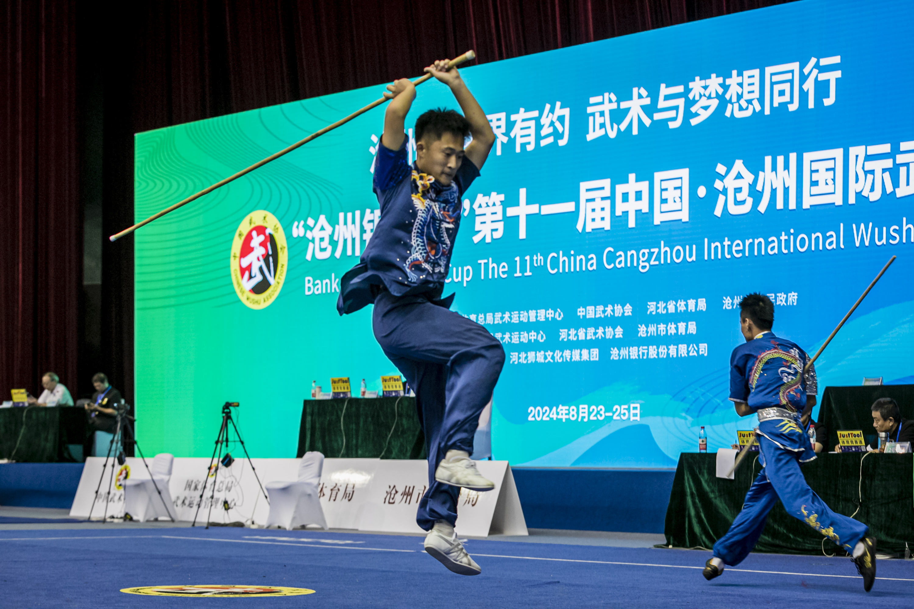 （组图）看！沧州国际武术大赛上的“十八般兵器”