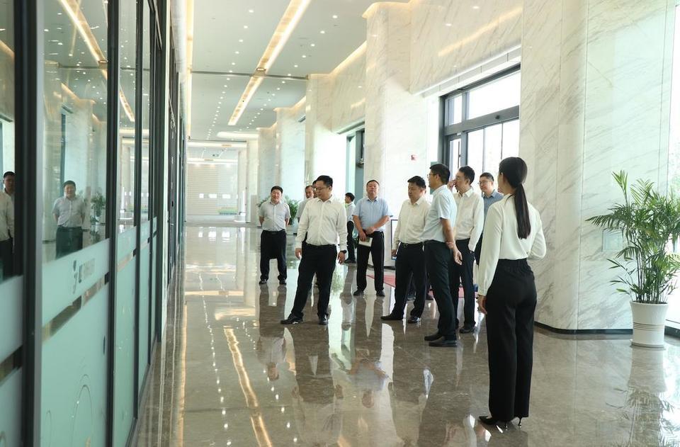 (中国银行匈牙利分行、新加坡分行、中银金租走进万华化学)