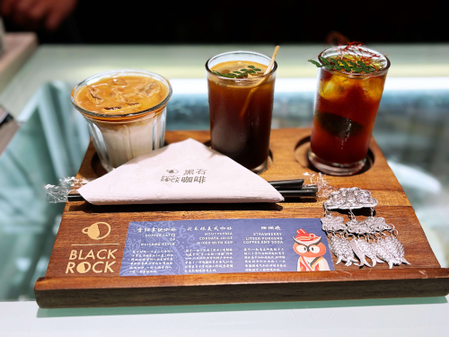 众多世界级咖啡大赛中国区冠军都是土生土长的贵阳人,这也让贵州咖啡店里的咖啡变得与众不同。揭明玥 摄