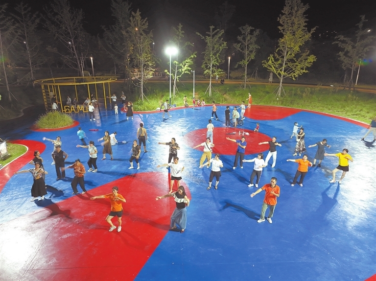 江西：城市公园惠民生（图）