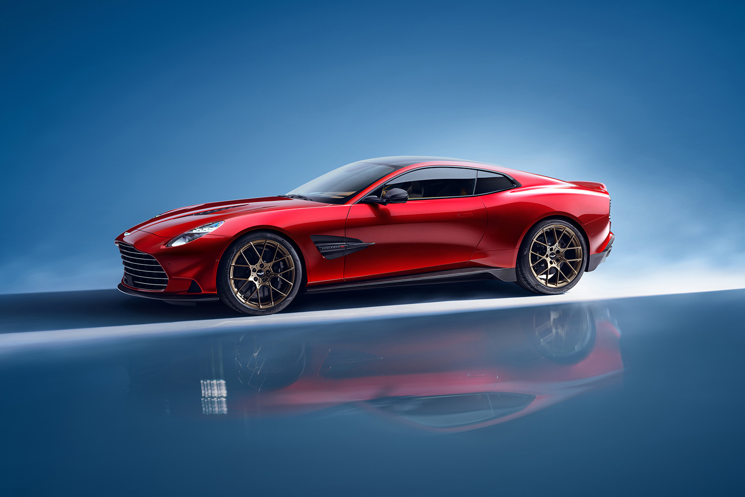 阿斯顿&middot;马丁发布全新Vanquish 每年产量限定低于1000台